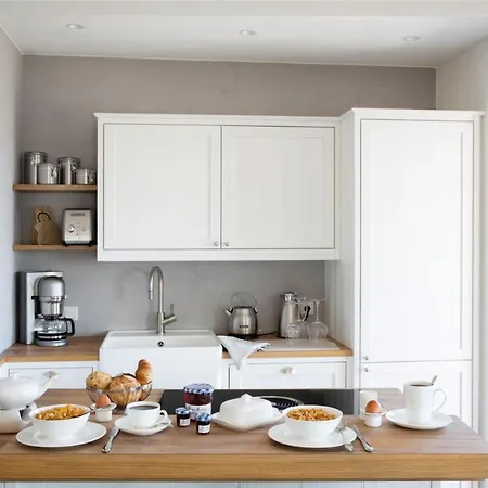 펜션 Reetdorf Geltinger Birk Atelierhaus Haselrute *